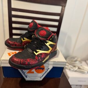Rare Shoes ! Made for Chinese New Year ! Year of the OX ! Reebook Pump Shoes